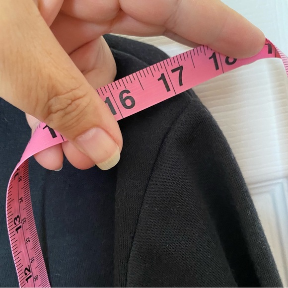 Hicloc Black Zippered JEEP Hoodie. Brand New. Never been worn. Perfect Condition - Picture 10 of 12